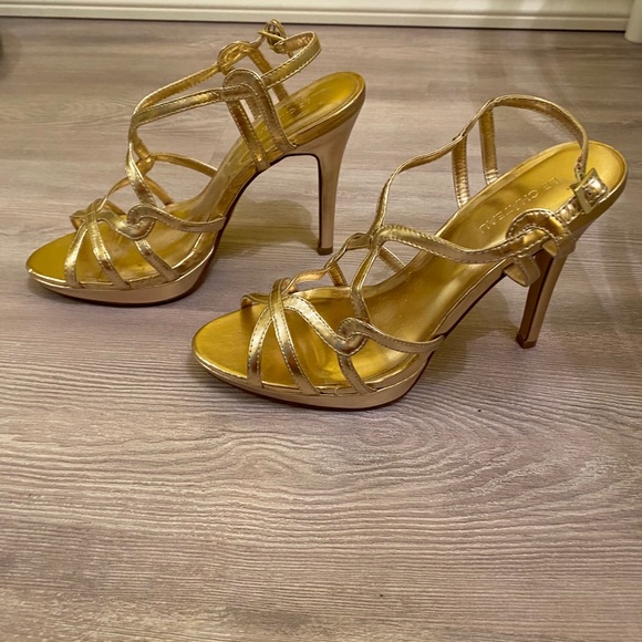 Le chateau gold high heel sandals size 10 - Picture 2 of 5